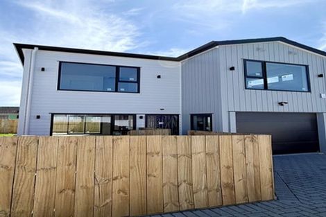 Photo of property in 8 Sharland Avenue, Manurewa, Auckland, 2102