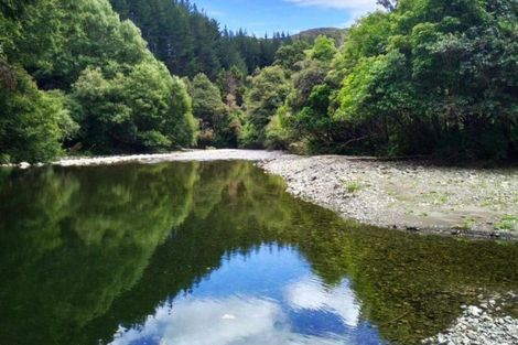 Photo of property in 2150 Akatarawa Road, Akatarawa Valley, Upper Hutt, 5372