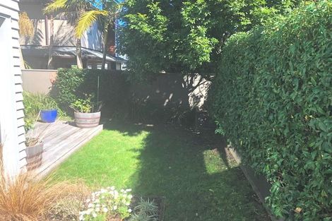 Photo of property in 11a Lomond Street, Takapuna, Auckland, 0622