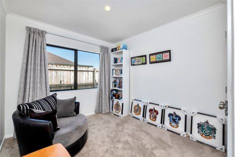 Photo of property in 23 Espalier Drive, Henderson, Auckland, 0612