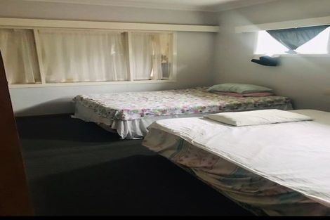 Photo of property in 89 Queenwood Road, Levin, 5510