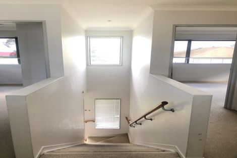 Photo of property in 18 William Roberts Road, Pakuranga, Auckland, 2010