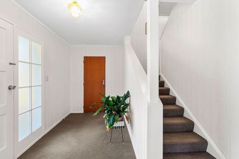 Photo of property in 9 Mckeefry Grove, Tawa, Wellington, 5028