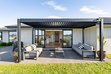 Photo of property in 2/84 Gateway Drive, Te Awamutu, 3800