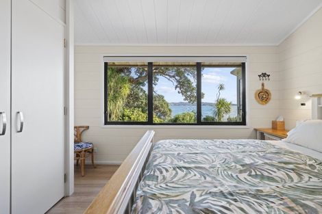 Photo of property in 136 Reotahi Road, Whangarei Heads, Whangarei, 0174