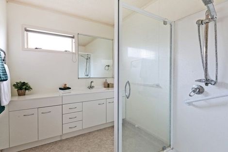 Photo of property in 1/427 Gloucester Street, Taradale, Napier, 4112