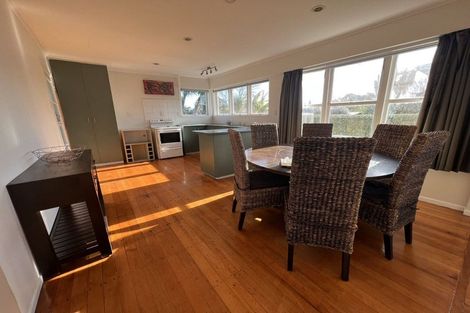 Photo of property in 37 Beaumonts Way, Manurewa, Auckland, 2102