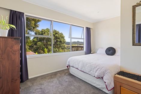 Photo of property in 10 Goffe Drive, Haruru, 0204