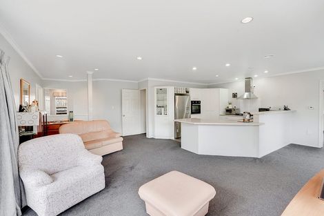 Photo of property in 9 Aloma Way, Glenview, Hamilton, 3206