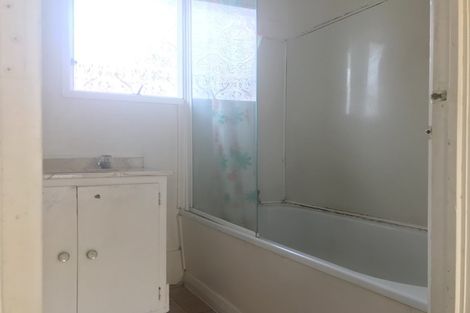 Photo of property in 1/12 Gifford Road, Papatoetoe, Auckland, 2025