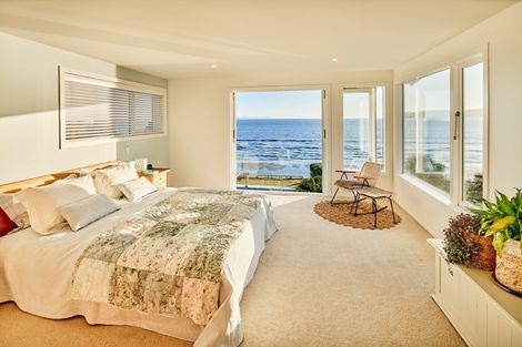 Photo of property in 18 Arawa Street, Raumati Beach, Paraparaumu, 5032