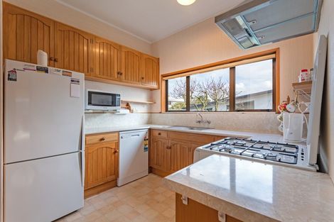 Photo of property in 494 College Street, Hokowhitu, Palmerston North, 4410