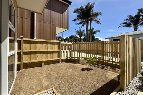 Photo of property in 118 Pigeon Mountain Road, Half Moon Bay, Auckland, 2012