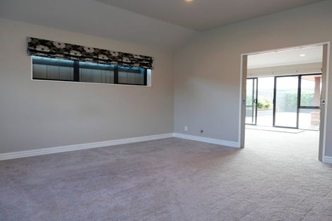 Photo of property in 6 Trusham Court, Paraparaumu, 5032