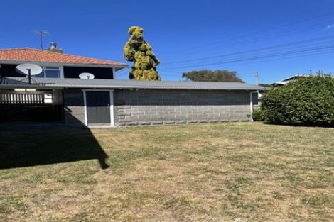 Photo of property in 69 Paynters Avenue, Strandon, New Plymouth, 4312