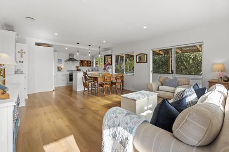 Photo of property in 59b Arran Road, Browns Bay, Auckland, 0630