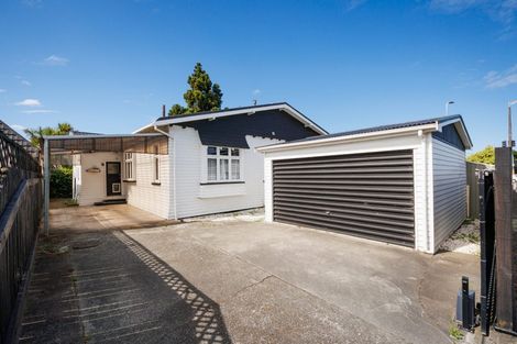 Photo of property in 201 Fitzherbert Avenue, West End, Palmerston North, 4410