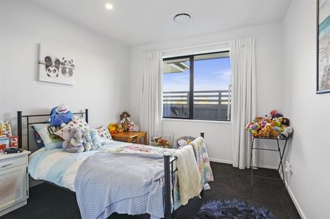 Photo of property in 21 Goldie Drive, Rangiora, 7400