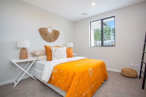 Photo of property in 6 Classic Lane, Rolleston, 7614