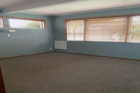 Photo of property in 30a Te Atatu Road, Te Atatu South, Auckland, 0610