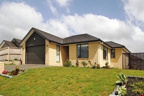 Photo of property in 10 Te Ironui Place, Huntington, Hamilton, 3210