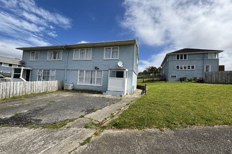 Photo of property in 82-84 Leicester Street, Cannons Creek, Porirua, 5024