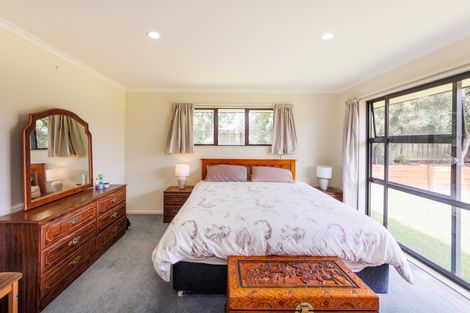 Photo of property in 14 Woodgate Court, Fitzherbert, Palmerston North, 4410