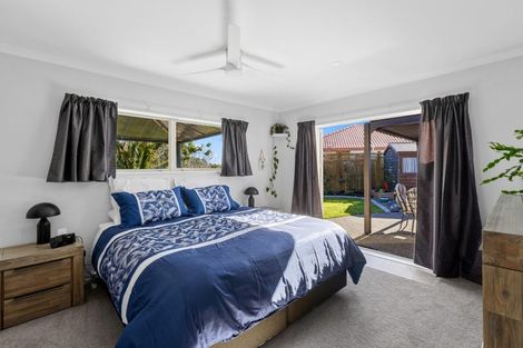 Photo of property in 46 Blue Heron Rise, Stanmore Bay, Whangaparaoa, 0932