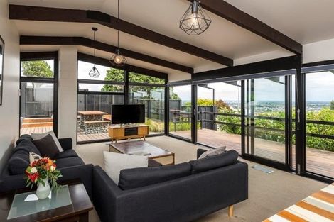 Photo of property in 65 Cannon Hill Crescent, Mount Pleasant, Christchurch, 8081