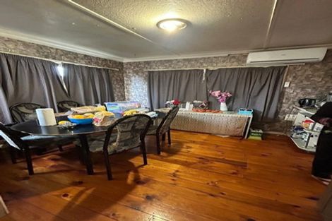 Photo of property in 166 Great South Road, Drury, 2113