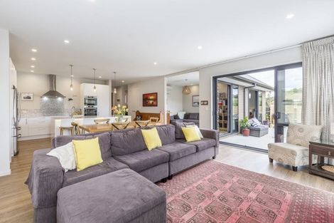 Photo of property in 11 Laly Haddon Place, Matakana, Warkworth, 0985