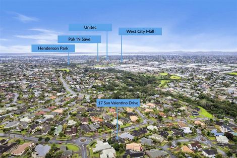 Photo of property in 17 San Valentino Drive, Henderson, Auckland, 0612