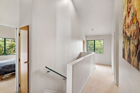 Photo of property in 12 Waipuia Place, Greenhithe, Auckland, 0632