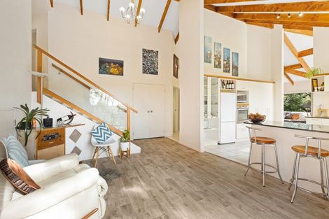 Photo of property in 8f Roseberry Avenue, Birkenhead, Auckland, 0626