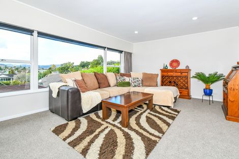 Photo of property in 10 Kavanagh Place, Opaheke, Papakura, 2113