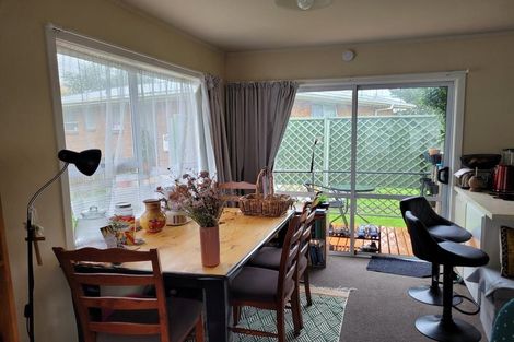 Photo of property in 8 Caernarvon Street, Dinsdale, Hamilton, 3204