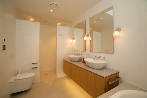 Photo of property in 2 Ogilvie Lane, Arrowtown, 9371