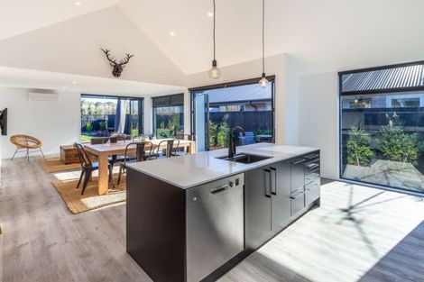 Photo of property in 96 Bradwell Crescent, Halswell, Christchurch, 8025