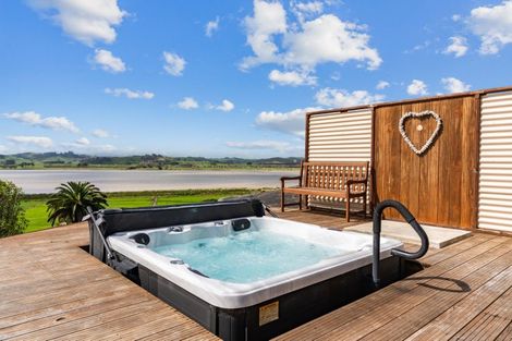 Photo of property in 87 Norton Street, Te Kopuru, 0391