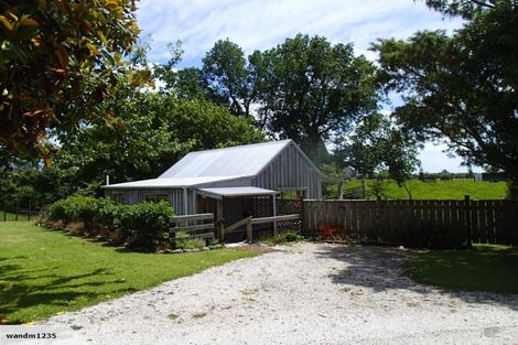 Photo of property in 1346 Egmont Road, Egmont Village, Inglewood, 4386