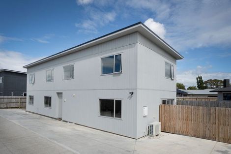 Photo of property in 15b Leeds Street, Milson, Palmerston North, 4414