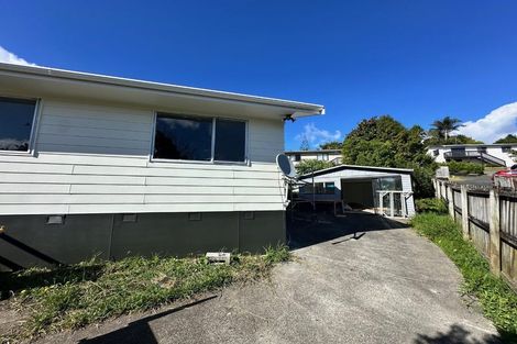 Photo of property in 4 Garton Drive, Massey, Auckland, 0614
