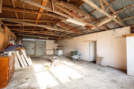 Photo of property in 9 Front Miranda Road, Waitakaruru, Thames, 3576