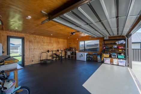 Photo of property in 28 Burnby Drive, Te Anau, 9679