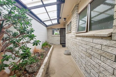 Photo of property in 28 Fuchsia Avenue, Pukete, Hamilton, 3200