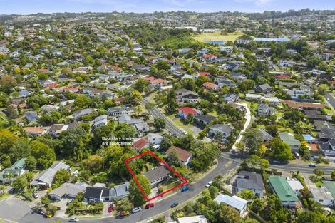 Photo of property in 3 Scarlock Avenue, Browns Bay, Auckland, 0630