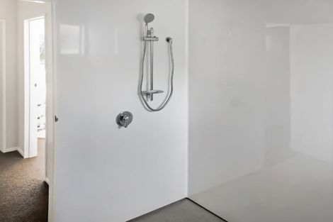 Photo of property in 42 Wynyard Crescent, Tamatea, Napier, 4112