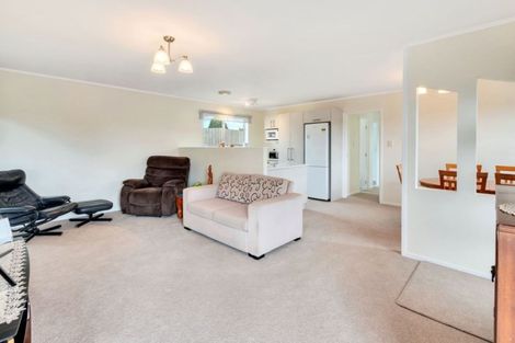 Photo of property in 6 Elisa Lane, Ranui, Auckland, 0612