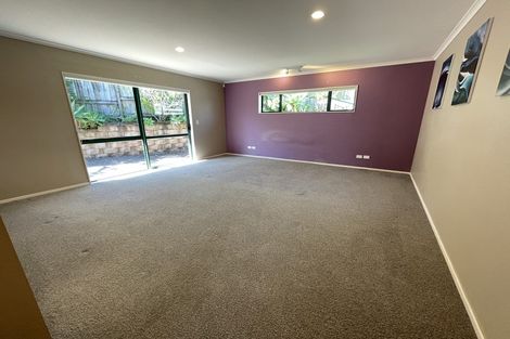 Photo of property in 26 Ballymore Drive, Pinehill, Auckland, 0632