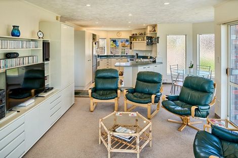 Photo of property in 4 Tombane Terrace, Papakowhai, Porirua, 5024